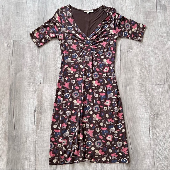 Boden Floral Midid Dress Women's 6 Brown Half Sleeve Stretch V Neck Pink Boho - Picture 1 of 13